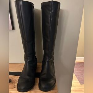 Clarks Black Textured Sole Footwear